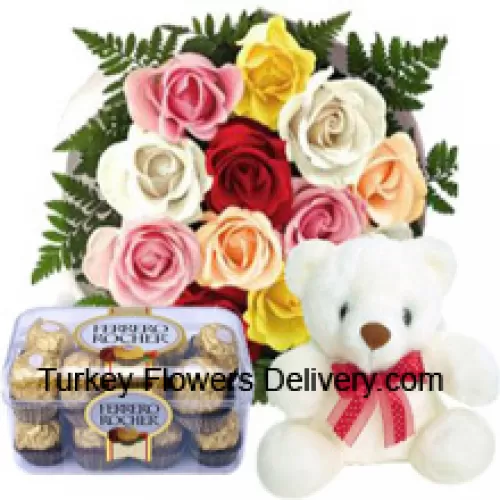 צרור של 12 ורדים אדומים עם מילוי עונתי, דובי לבן גבוה 12 אינץ' חמוד וקופסת 16 יחידות של פררו רושר