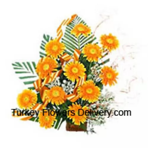 Cesta de 12 Gerberas de Color Amarillo con Rellenos