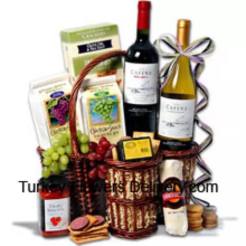 Esta cesta de regalo del Día del Padre incluye Catena Malbec Mendoza - 750 ml, Catena Chardonnay Mendoza - 750 ml, Galletas estilo deli Hors Doeuvre de Partners, Queso ahumado de Hickory & Maple de Sugarbush Farm, Salchichón veraniego envuelto por la carnicería Sparrer Sausage Co, Bruschetta de tomate de Elki, Galletas de vino blanco de American Vintage y Galletas de vino tinto de American Vintage. (El contenido de la cesta, incluido el vino, puede variar según la temporada y la ubicación de entrega. En caso de indisponibilidad de cierto producto, lo sustituiremos por otro de igual o mayor valor)